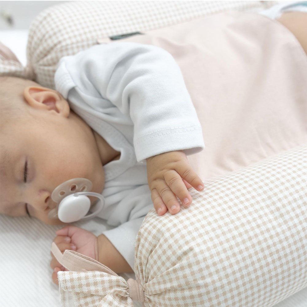 Baby Anti-Roll Keilkissen Fluffy Series - mint